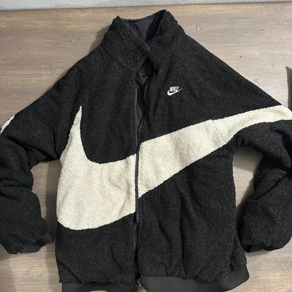 Nike Men's Black Jacket
